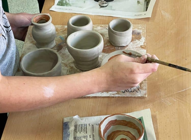 Programación cultural con artesanía local: propuestas para ayuntamientos